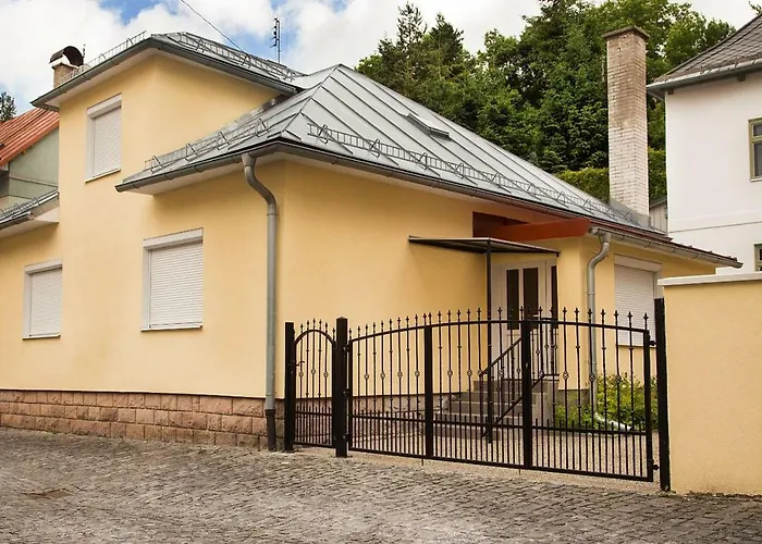 U Anny Дом отдыха